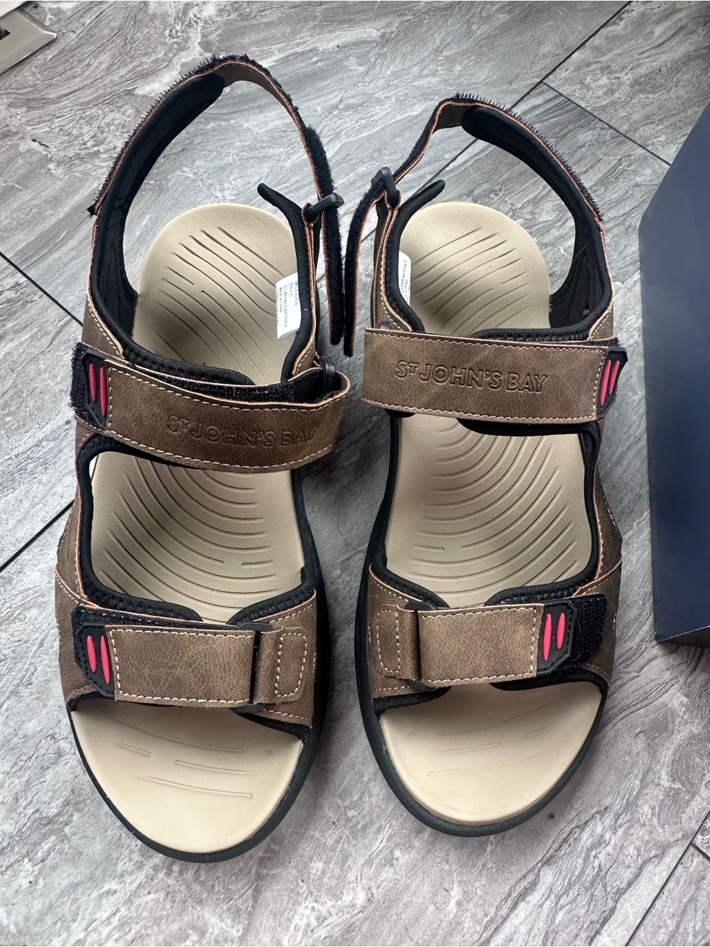 St. John's Bay Mens Huron Strap Sandals Size 9